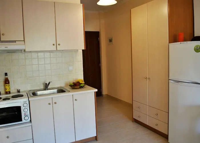 Captain's House Sivota